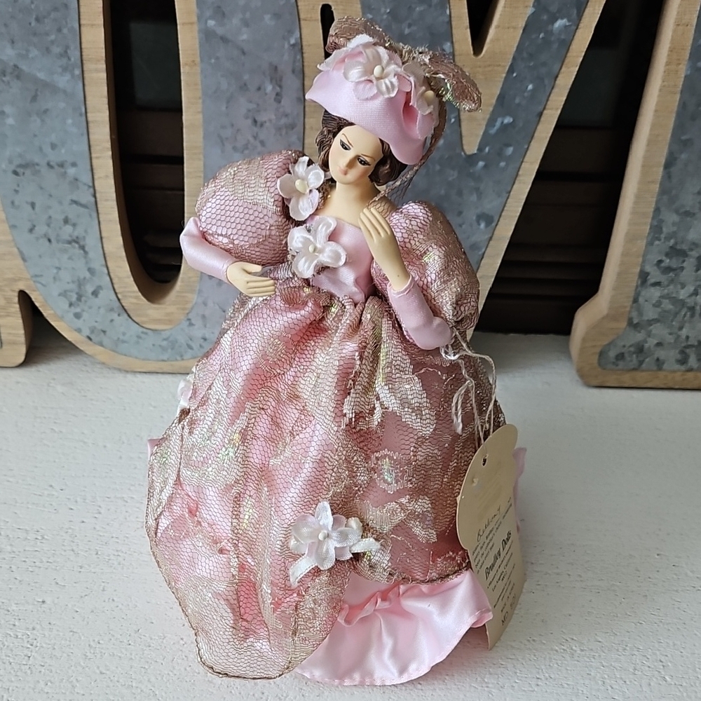 Vintage 1960 Bradley Dolls Pink Porcelain Doll Music Box Dancing. Bethany